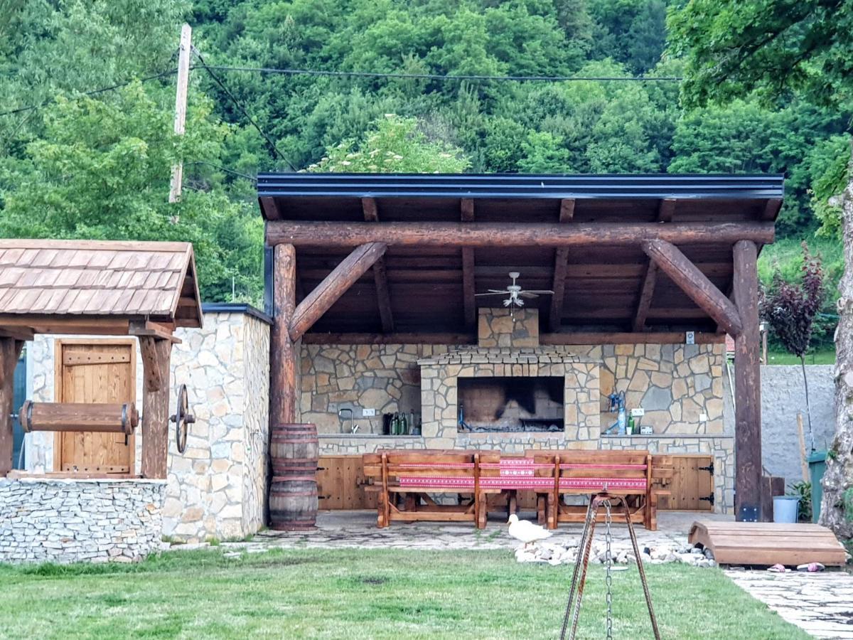 Villa Vrelo Bosne Sarajevo Exterior photo