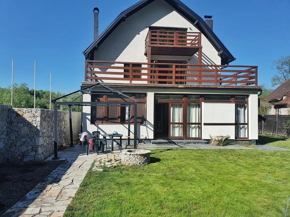 Villa Vrelo Bosne Sarajevo Exterior photo